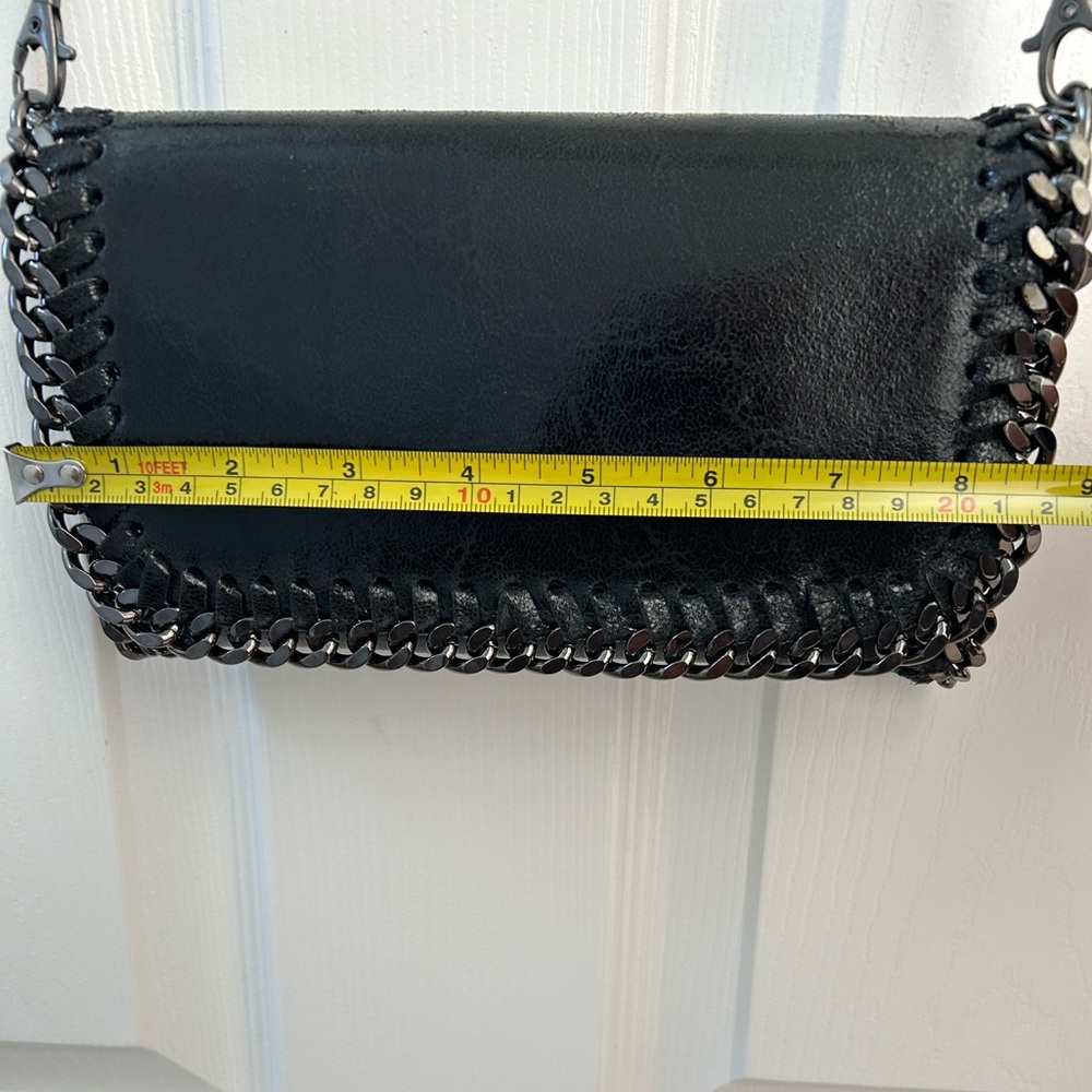 Pelle Black Metallic Chain Detail Leather Crossbody/Clutch - Picture 10 of 12
